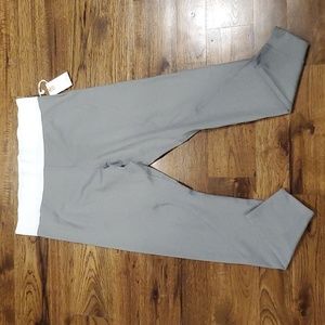 Womens Good American gray & white Icon Core Legging size 5
